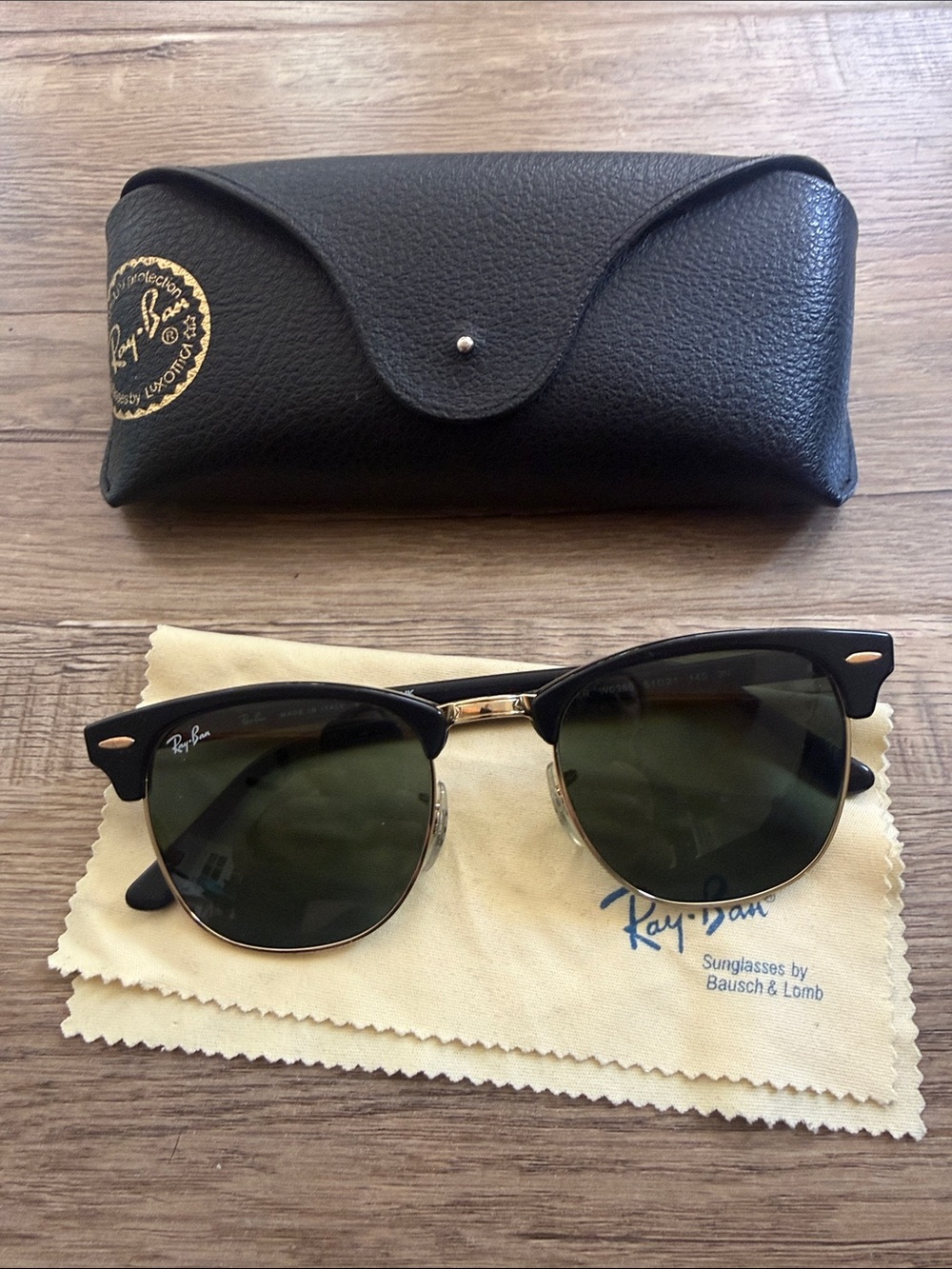 Ray-Ban Black and Gold Clubmaster Sunglasses with Green Lenses